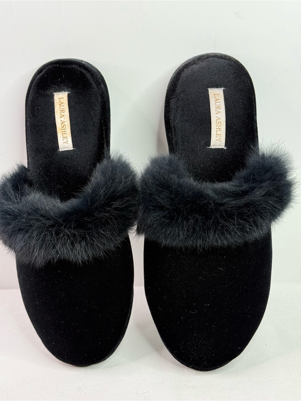 Laura Ashley Black Velvet Slip-On Slippers Rabbit Fur Trim Size XL